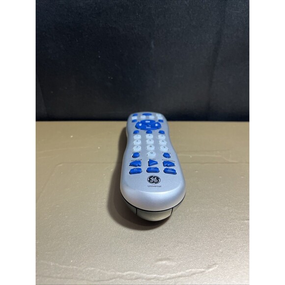 GE UNIVERSAL REMOTE CONTROL RC94930-B 4314 RC94930-H 2643 - Picture 4 of 6